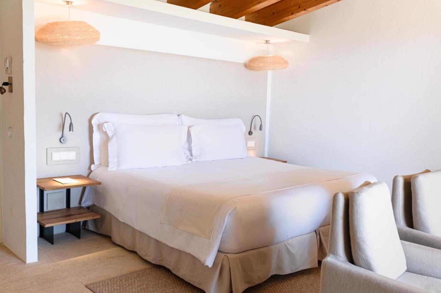 Torralbenc, A Small Luxury Hotel Of The World Cala En Porter  Esterno foto